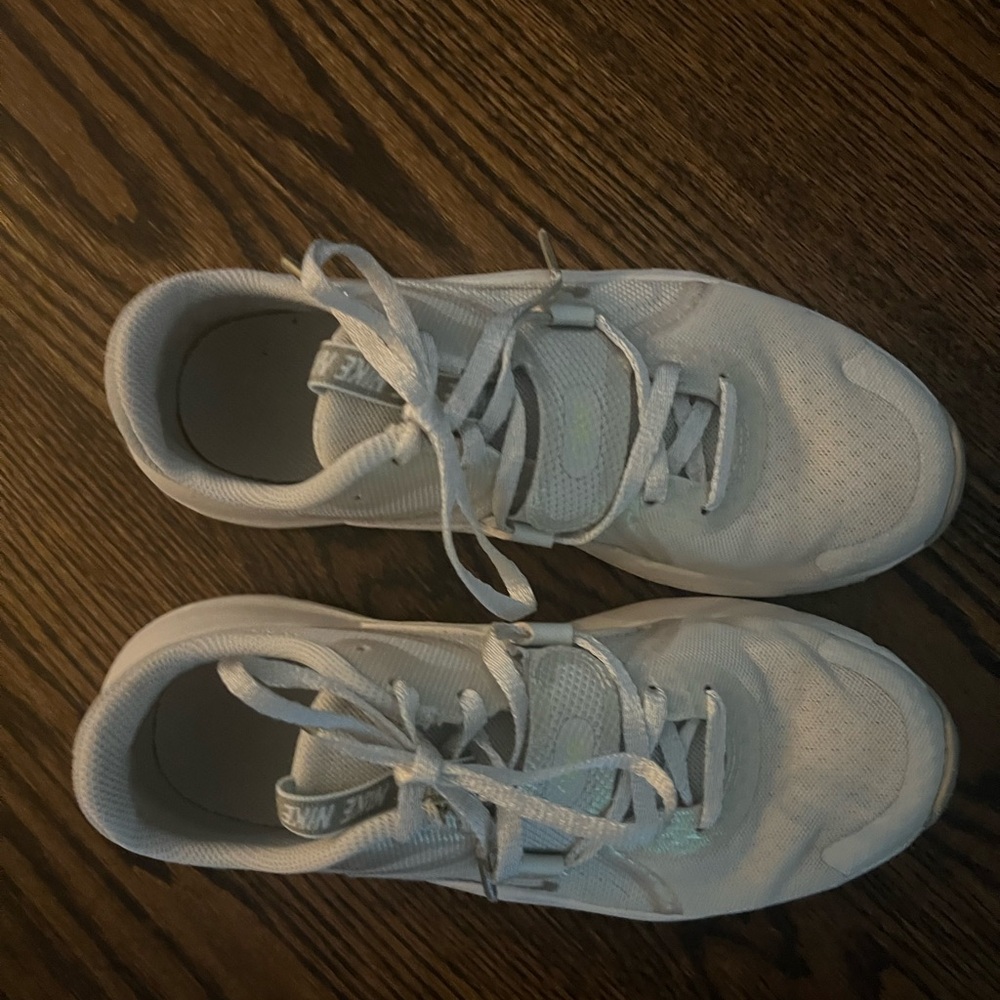 Nike White Sneakers Mesh Low-Top
